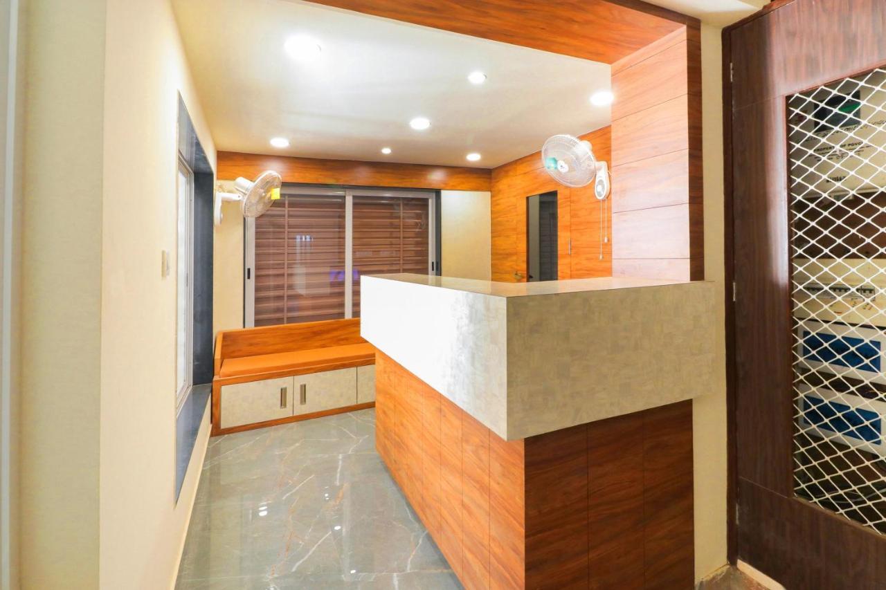 Oyo 63903 Hotel Shree Ram Villa Dwārka Екстериор снимка