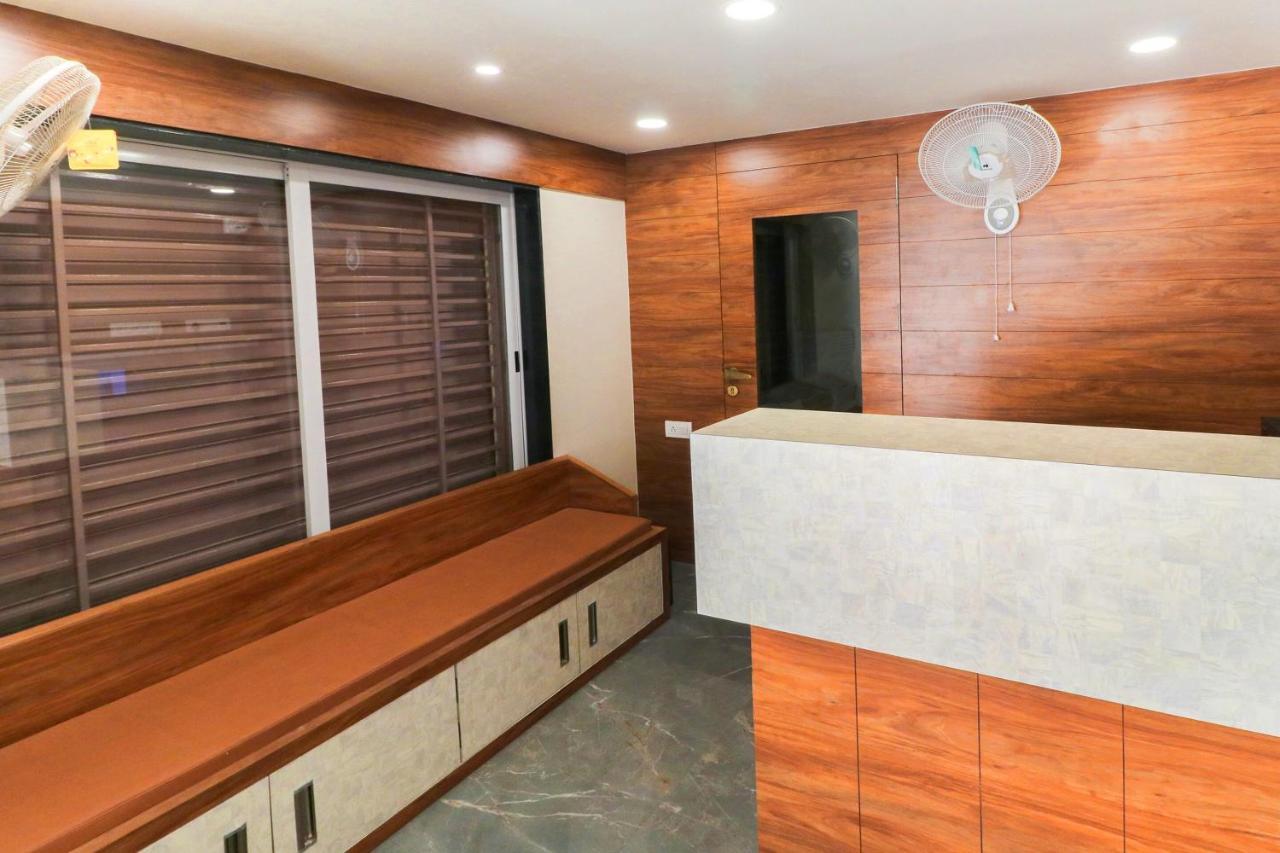 Oyo 63903 Hotel Shree Ram Villa Dwārka Екстериор снимка