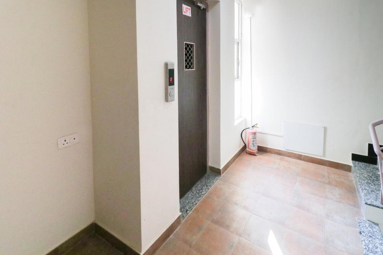 Oyo 63903 Hotel Shree Ram Villa Dwārka Екстериор снимка